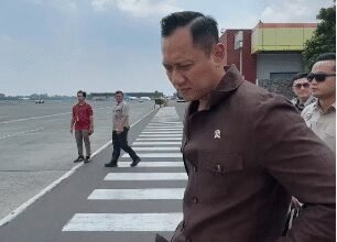 Utang Jumbo Kereta Cepat Whoosh Capai Ratusan Triliun, AHY Tunggu Arahan Presiden Prabowo