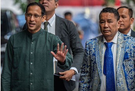Nadiem Makarim dan Hotman Paris
